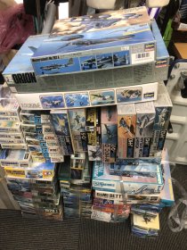 プレミアムリバース　未組み立のプラモデル　ガンダム　車　城　飛行機　戦艦のプラモデル買取ります