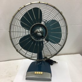 超レトロな扇風機を買取りました