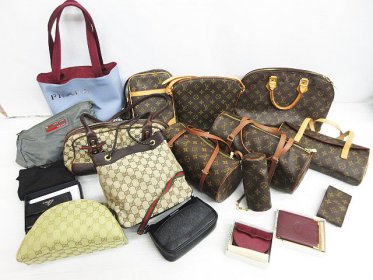 『高価ブランドバック続々入荷しました❣️』（ルイビトン・シャネル・グッチ・コーチ・ディオール）など