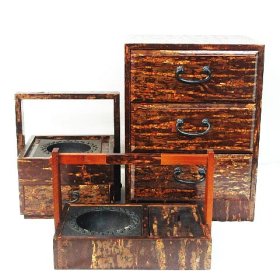 ☆ リサイクルショップ リバース 竹原店 桜皮細工 3段小箪笥 タバコ入れ 灰皿 ミニタンス 引き出し 小物入れ 角館 秋銘 樺細工 入荷しました~☆