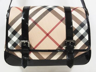 BURBERRY バーバリー ショルダーバッグ 良品 買取りました✩