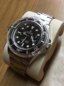 2017年 ROLEX ロレックス 新型 シードゥエラー 126600 43mmビックサイズの赤シード高価買取致しました☆