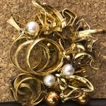 石のとれた貴金属、リメイク後の余った貴金属（金・プラチナ）喜んで買取いたします。