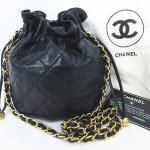 CHANEL シャネル ラムスキン マトラッセ 巾着型 チェーン ショルダー バッグ 鞄 ブラック 買取りました