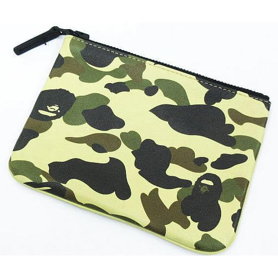 A BATHING APE レザーコインケース カモ柄型押し 箱付き 未使用 j.jpg