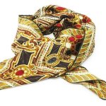 CHANEL シャネル スカーフ ストール 大判 総柄 宝石 ブラウン×マルチカラー 95cm×95cm買い取りました！